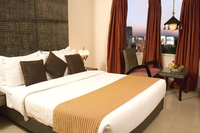 Shilton Royale Hotel Bangalore Eksteriør billede